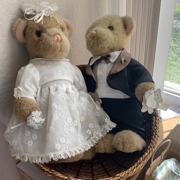 Gund Wedding Teddy Bear Pair in White and Black - Picture 1 of 1